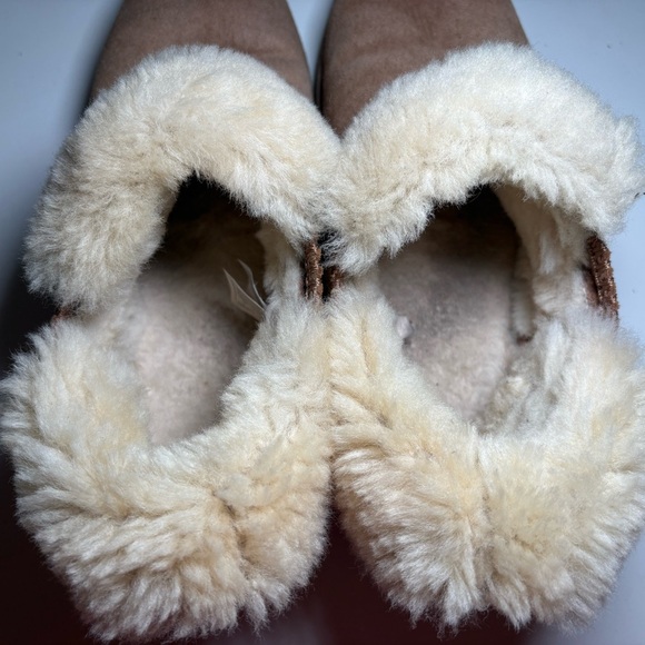 UGG Mckay Chestnut Suede Sheepskin Ankle Boots Booties Size US 8.5 Women - Picture 6 of 16